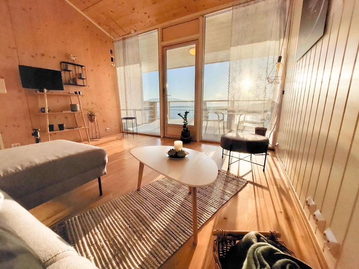 Destination Senja - Stonglandseidet Apartment Luaran gambar