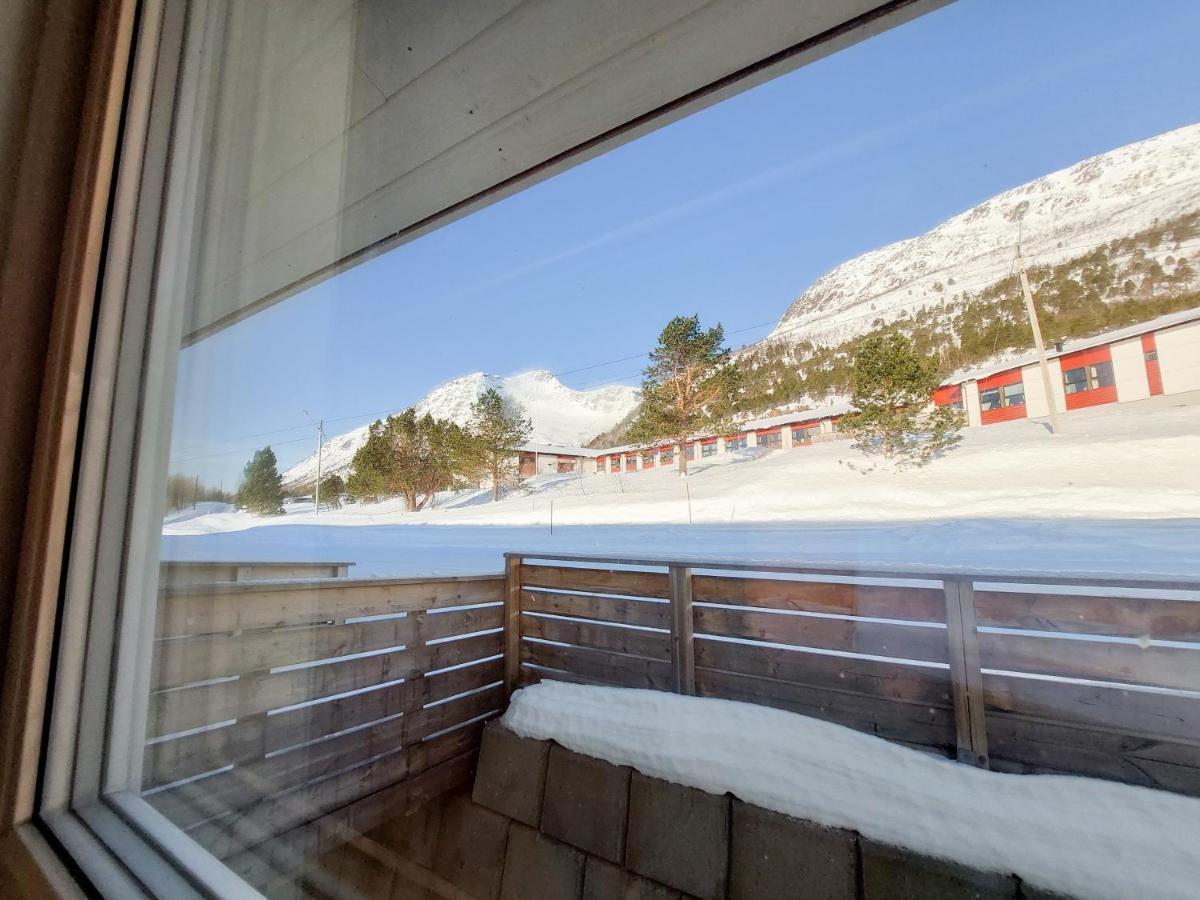 Destination Senja - Stonglandseidet Apartment Luaran gambar