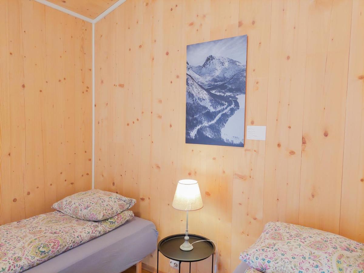 Destination Senja - Stonglandseidet Apartment Luaran gambar